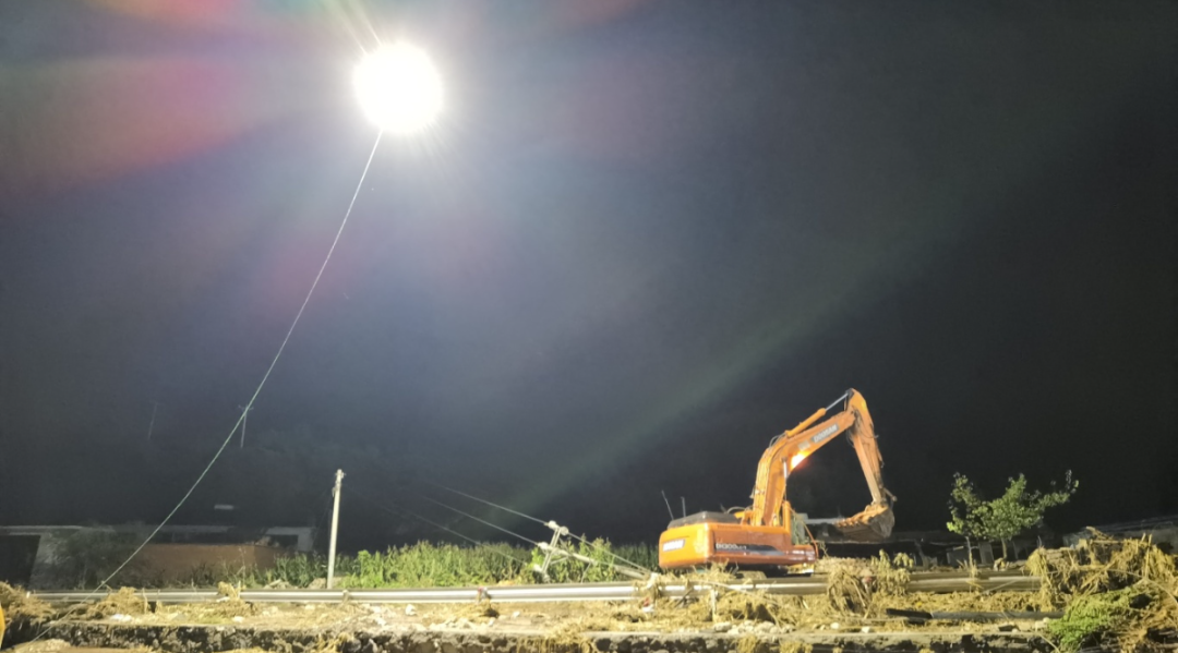 辽宁组织应急照明保障小组紧急参与多地暴雨救灾工作